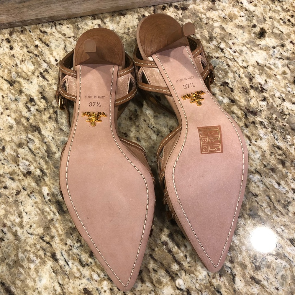 RARE‼️ Prada Laser Cut Ankle Strap Pumps in Tan Leather 37.5 - Picture 10 of 12
